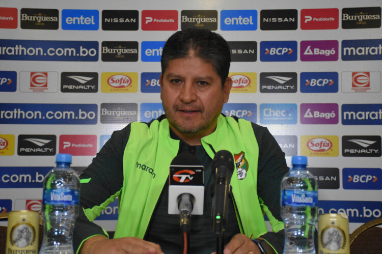Óscar Villegas: ‘Hacer fútbol y buscar un buen resultado’