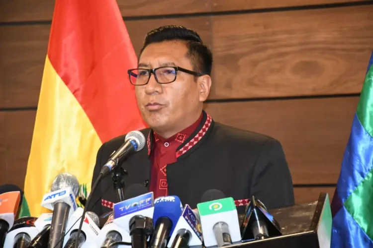 Dirigente evista confirma la precandidatura a la Vicepresidencia de diputado Freddy Mamani