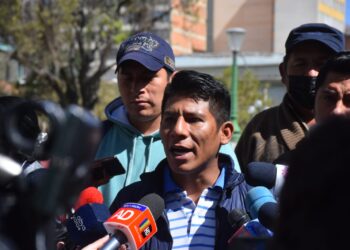 Alanes dice que el evismo está en emergencia y denuncia ‘persecución’ a sus dirigentes
