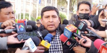 DDHH de Bolivia pide a Venezuela, México, Cuba, Nicaragua y Colombia mediar entre Arce y Morales