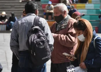 La Alcaldía reportó el incremento de infecciones respiratorias agudas en La Paz. FOTO: GAMLP
