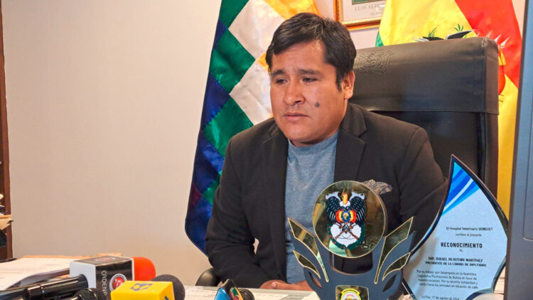 Presidente de Diputados dice que la marcha desgastará imagen de Evo Morales