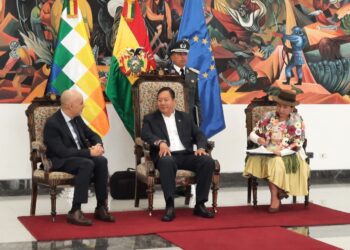 El presidente Arce recibe las cartas credenciales del nuevo embajador de la Unión Europea