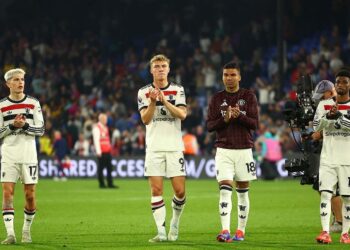 Manchester United domina pero con escaso premio ante Crystal Palace (0-0)