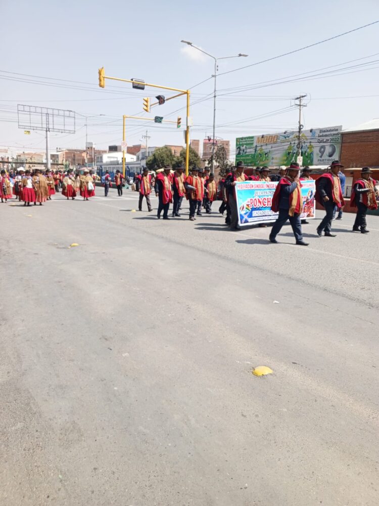 Campesinos marchan a La Paz, piden la renuncia de Arce y la liberación de sentenciados