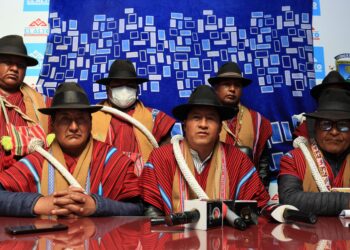 Los campesinos denuncian presunto atentado contra su ejecutivo David Mamani