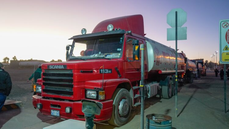 YPFB incrementó el despacho de combustibles a más de 8,5 millones de litros diarios