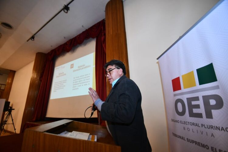 Solo el Órgano Electoral puede difundir méritos de los postulantes para las judiciales