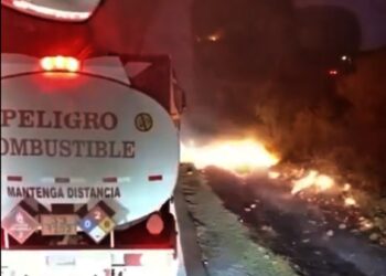Jiménez advierte ‘riesgo latente’ con cisternas varadas en puntos de bloqueos
