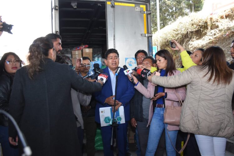 Vías Bolivia reporta pérdidas de más de Bs 8,3 millones por bloqueos, según Montaño