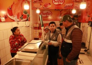 Denuncias por sobreprecio de carne de pollo serán recibidas en la línea 71299572.
