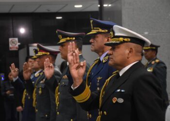 El presidente Luis Arce posesiona a un nuevo Alto Mando Militar