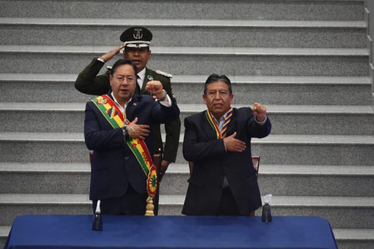 Arce pide ‘blindar el proceso de cambio’ ante los desafíos que ‘acechan’