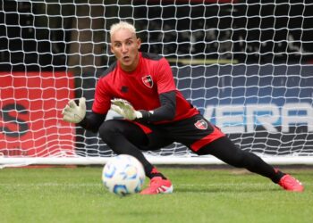 Newell’s, con Keylor Navas, vuelve a perder y sigue hundido en el Apertura argentino