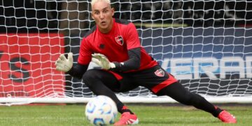 Newell’s, con Keylor Navas, vuelve a perder y sigue hundido en el Apertura argentino