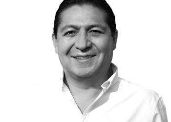 Política aeronáutica: freno para la celebración del Bicentenario