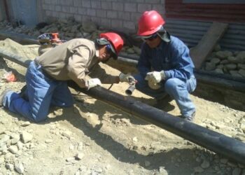YPFB invierte Bs 19,2 millones para 4.000 conexiones de gas en Oruro