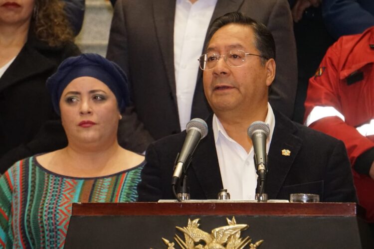 Ante rumores y ‘especulación’ Arce afirma que no renunciará