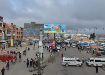 La Terminal de Buses de La Paz suspende viajes al interior por bloqueos en El Alto