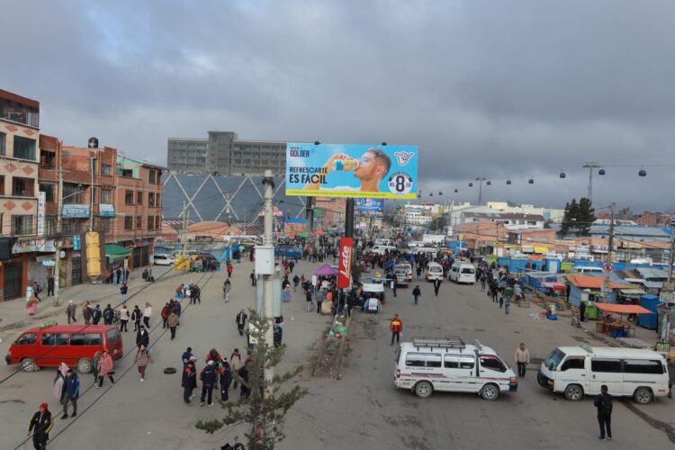 La Terminal de Buses de La Paz suspende viajes al interior por bloqueos en El Alto