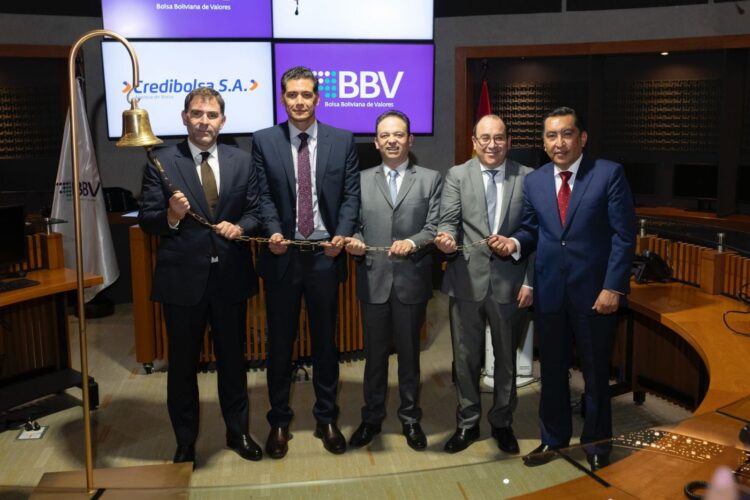 San Lucas, una empresa del grupo Sinchi Wayra, logra la colocación de pagarés en la Bolsa por 70 millones de bolivianos en tiempo récord