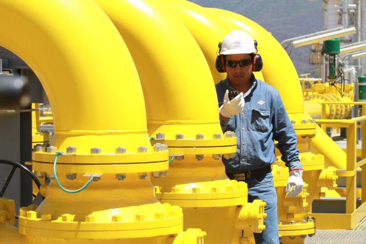 YPFB movilizará hasta 4,5 millones de metros cúbicos de gas argentino a Brasil