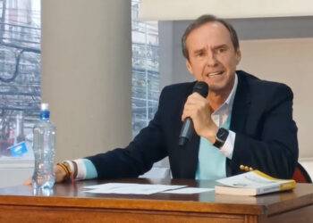 Tras convocatoria a elecciones, Tuto dice que realizar encuesta pone en riesgo candidatura del bloque de oposición