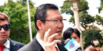 Chi confirma que irá por separado de la sigla de Reyes Villa en el proceso electoral