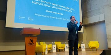 UPSA da a conocer el estudio ‘Los efectos del clima sobre los agricultores en Bolivia’