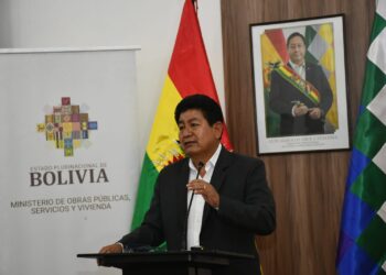Montaño ‘no huye’ de demanda laboral de SABSA y promete ‘defender recursos del pueblo’