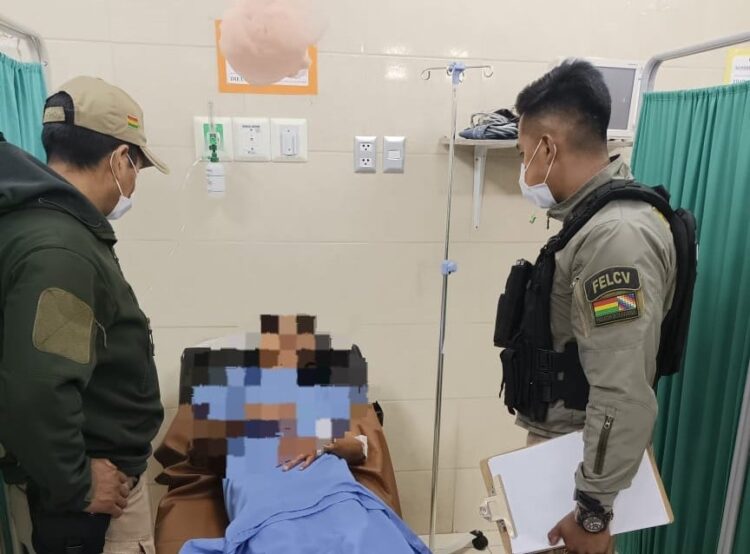 La víctima está hospitalizada