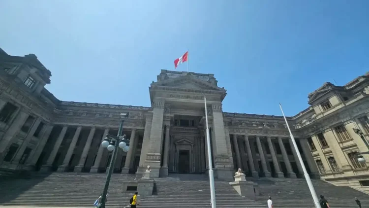 Perú