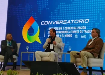 YPFB defiende la transparencia en la compra de combustibles