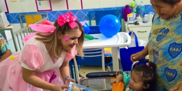 Día del Niño: «Mi Bebé» llenó de sonrisas a pacientes del Hospital Dr. Mario Ortiz