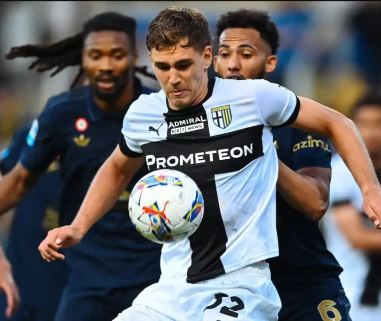La Juventus se complica en la carrera por la Champions al caer en Parma