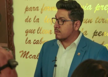 Todos piden créditos, pero nadie aprueba, critica Yujra