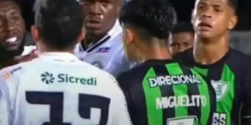 Denuncian y arrestan a Terceros en Brasil, señalado por presunto acto racista