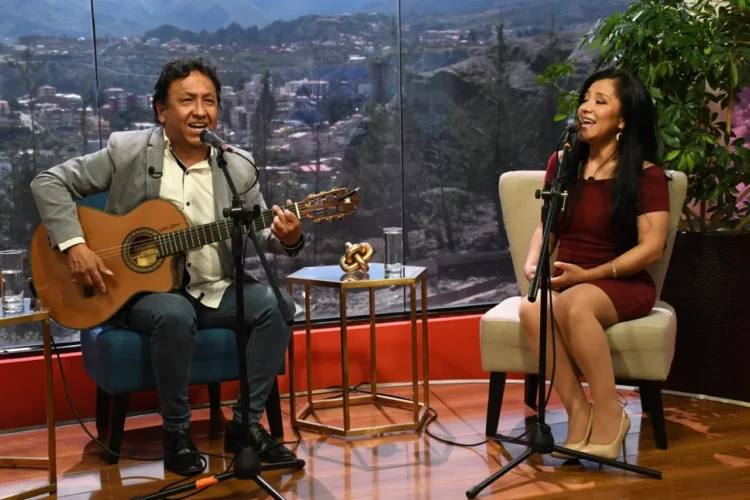 Wilson Molina celebra 40 años de trayectoria con gran concierto