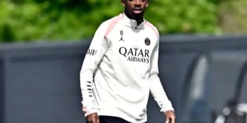 Dembelé empieza como suplente en el PSG contra el Arsenal