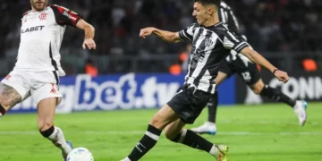 El poderoso Flamengo no puede con Central Córdoba y empata 1-1 por la Libertadores