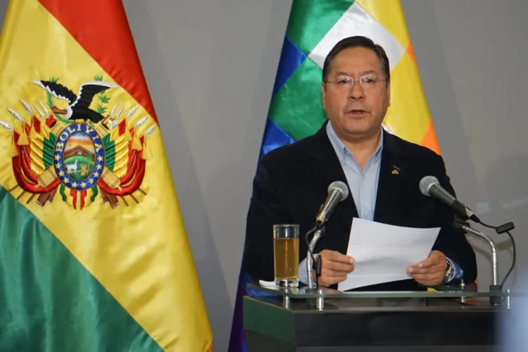 Presidente pide no poner en riesgo el bienestar del pueblo por apetitos personales