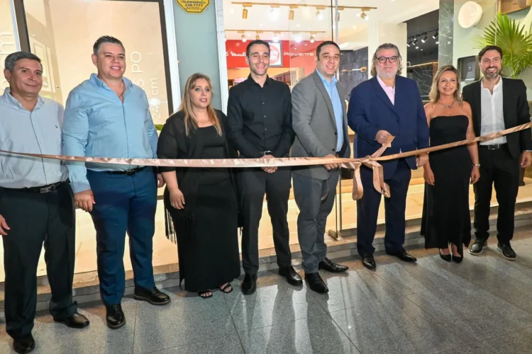 Weidling anuncia el regreso de Deca e inaugura de un nuevo showroom