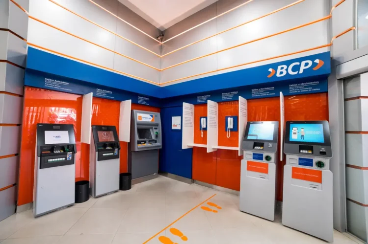 BCP y BISA crean red de cajeros sin comisión, la más grande de Bolivia