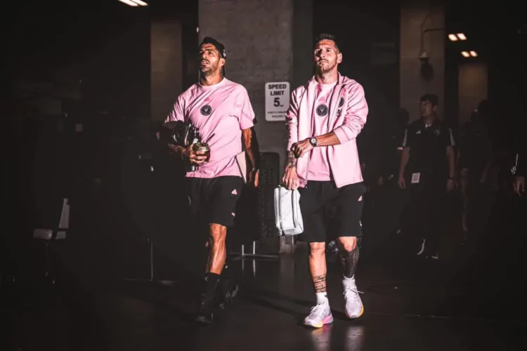 Messi se une a Suárez y nace el LSM, un equipo en Uruguay