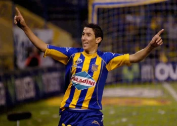 Ángel Di María vuelve de Europa para jugar en Rosario Central