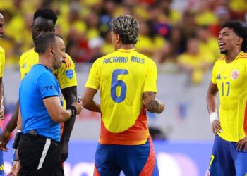 Fin de la luna de miel, Colombia se frena en camino al Mundial