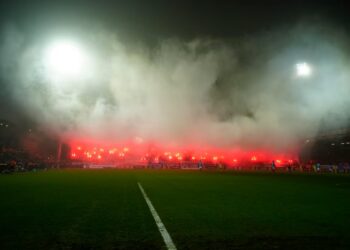 Clubes alemanes deberán sufragar la seguridad en partidos de alto riesgo