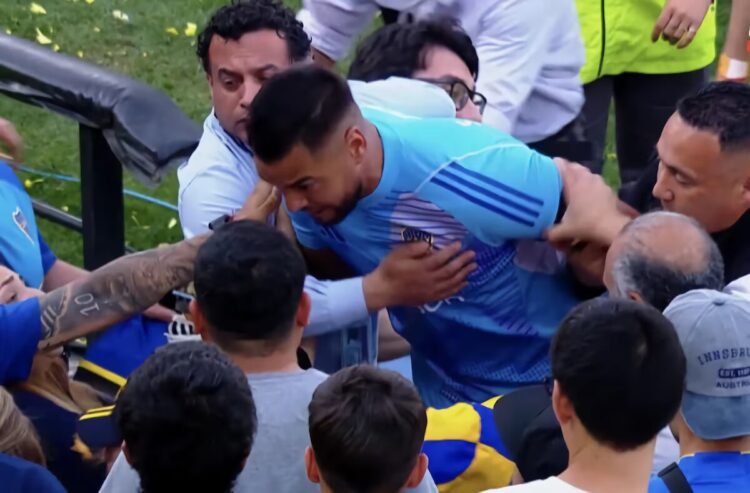 Boca sanciona a su arquero Sergio Romero por discutir con hinchas tras derrota ante River
