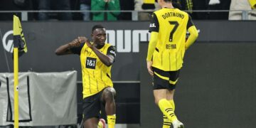 Borussia Dortmund golea 6-0 al Unión Berlín con póker de Guirassy
