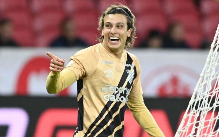 El Fluminense ficha al atacante uruguayo Agustín Canobbio